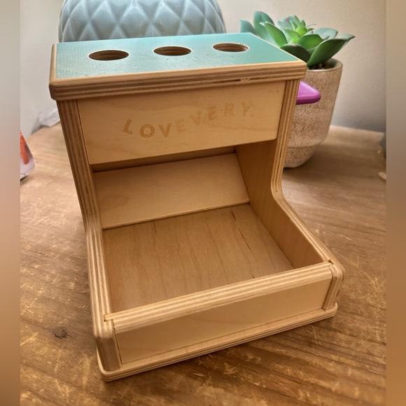 LOVEVERY Other - Lovevery Wooden Peg Drop Toy (no pegs)